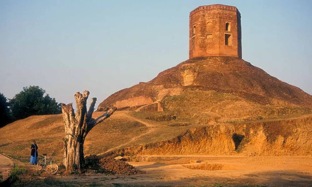 Chaukhandi Stupa at Sarnath